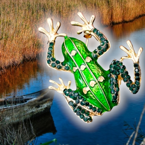 Gold plated green crystal frog necklace/brooch - Picture 12 of 15